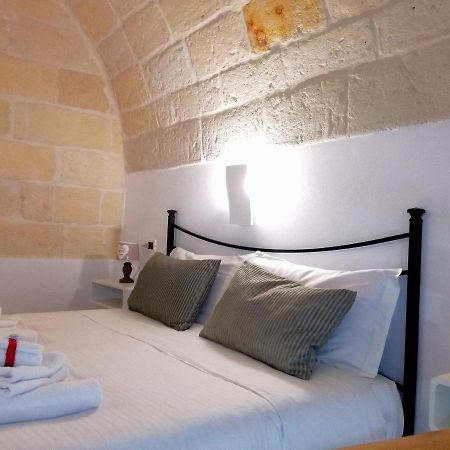 Suite Al Ponte Taranto Exterior photo