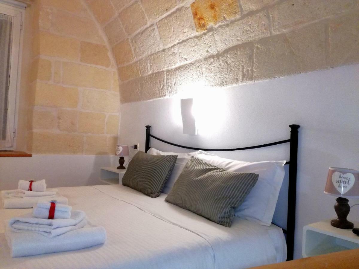 Suite Al Ponte Taranto Exterior photo